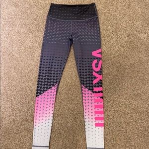 Victoria’s Secret sport Knockout